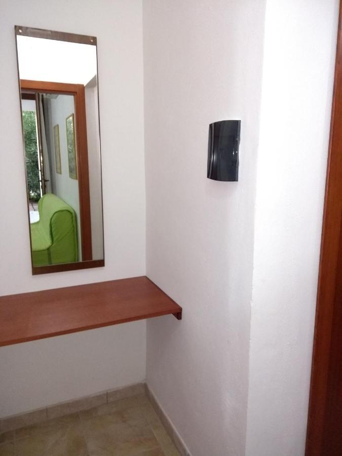 Geremeas Country Club Marongiu Exterior foto